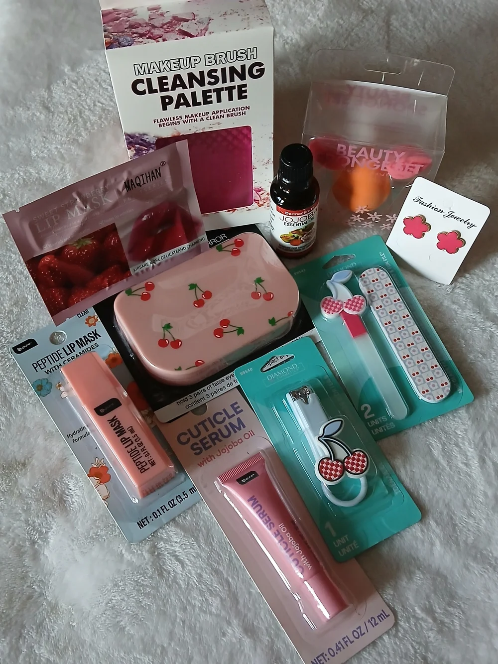 CHERRY🍒 Beauty, Earrings, Lash Case, Nail Clipper/File Care, Lip Mask 13 PIECES